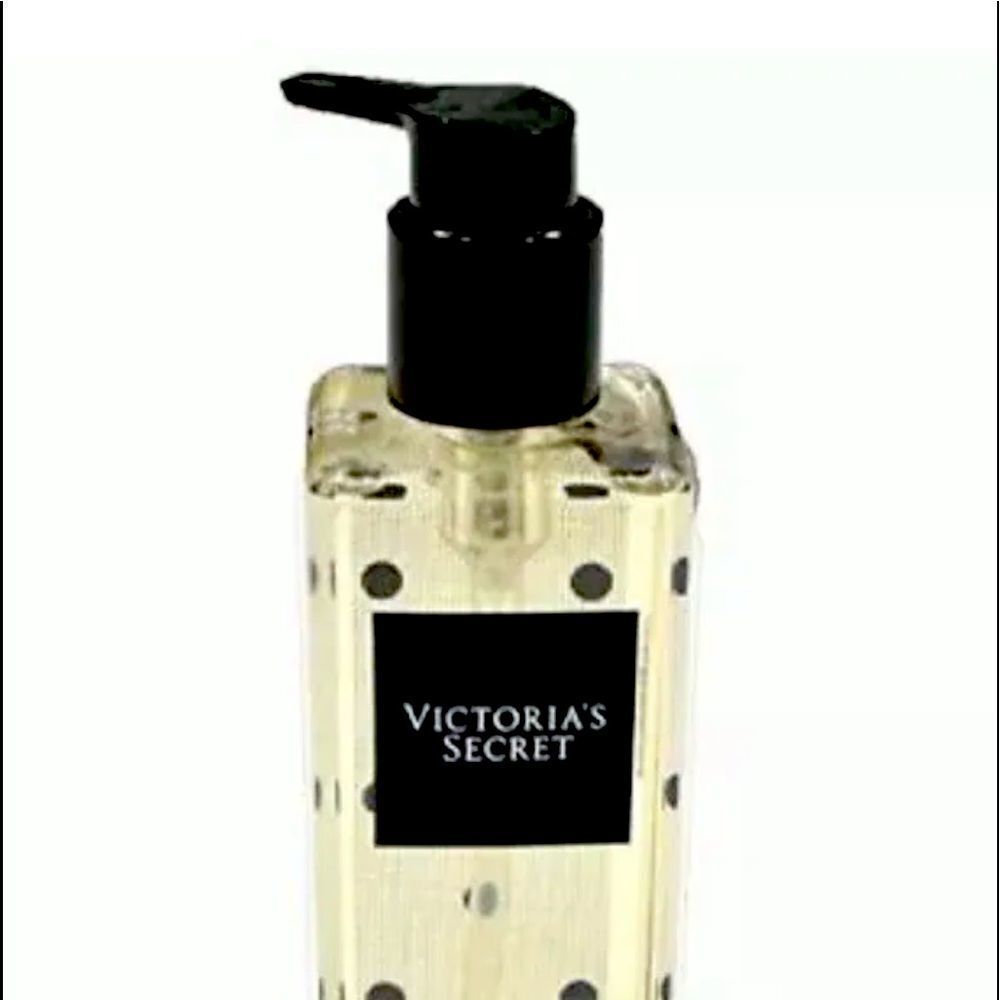 Victoria's Secret EAU SO SEXY Fragrance Body Wash 8.4 FL OZ - Picture 3 of 5